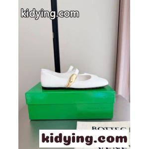 シャーロット メリージェーン バレリーナ ボッテガ・ヴェネタ パンプス コピー ホワイトkid26rGD8ba