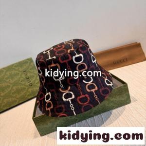 上品 カジュアル グッチ スーパーコピー キャップ 偽物 ホースビット柄 バケットハットkid26C4jW5r