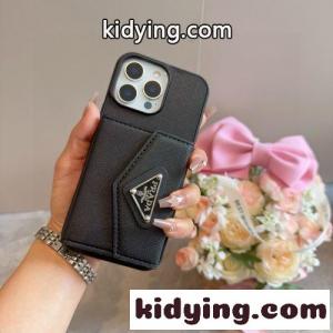 プラダ コピー スマホケース 偽物 カード収納 トライアングルロゴ レザー iPhone17ケースkid26bmOzGn