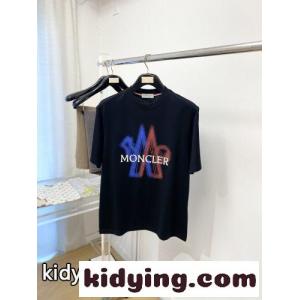 お洒落 ロゴ刺繍 合わせやすい 半袖Tシャツ モンクレール コピー Tシャツ 偽物 ブラックkid26WXDKfa