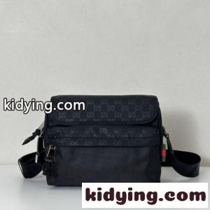 グッチ コピー gucci コピー メンズ GG ミディアム クロスボディバッグ スーパーコピー 816820kid26jyamym