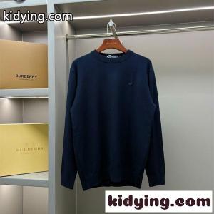 シンプル仕立て 品格カジュアル おしゃれ EMPORIO armani スーパーコピー アルマーニ スーパーコピー コピー ロゴニット 定番アイテムkidying269fmS5D