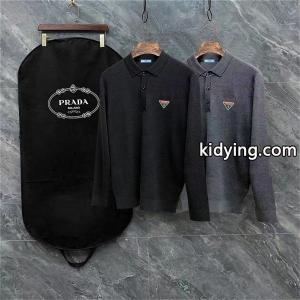 ブラック / グレー セーター POLO 三角ロゴ 2026秋冬シャープ プラダ コピーブランド prada コピーブランド 偽物 トップス 定番kidying26GTDOPb