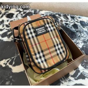 2026 ◆モデル愛用◆  バーバリー コピーブランド ショルダーバッグコピー burberry コピーブランド 斜め掛けバッグ 激安通販 専門店kidying26GPnC4f