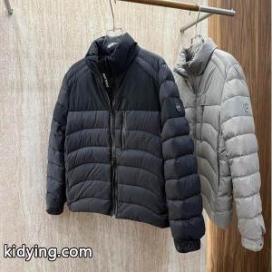 カナダグース ブランド コピー Canada goose ブランド コピー 2026秋冬 ブラック大人シンプル ダウンジャケット スーパーコピーkidying26PPLfSj