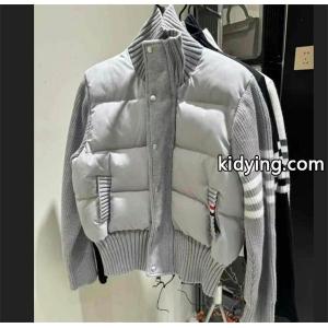 優雅にデザイン　THOM browne コピートムブラウン コピーダウンジャケットコピーレディース 上品な綺麗　 激安(日本最大級)kidying2651z4Xv