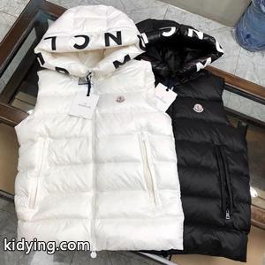 moncler コピーブランド モンクレール コピーブランド 激安 ダウンベスト ロゴプリント シンプルなルックス 活躍すること間違いなしkidying26GP19na