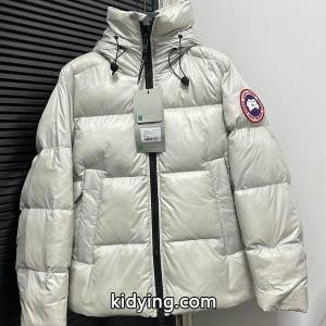 カナダグース コピー Canada goose コピー ブラック 2026秋冬 クラシックファー ダウンジャケット 偽物kidying269P9zua