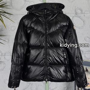 2026秋冬新作 極上光沢ブラック 軽量・極暖 モンクレール コピーブランド moncler コピーブランド コピー ショートダウンジャケットkidying26a0bGXr