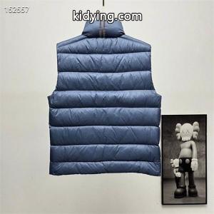 ❤❤落ち着いた秋冬ファッションを楽しむ  CANADA goose コピーブランド カナダグース コピーブランドベストダウンコピー  激安(日本最大級)kidying26TraOnu