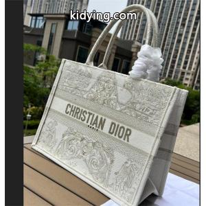 使い勝手ディオール コピーブランドトートバッグ スーパー コピーdior コピーブランド Book Tote 　機能性が満点のバッグ__ブランド コピー 激安(日本最大級)kidying26SfyiaC