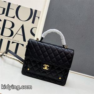 chanel スーパーコピー 冬の魅力 ブラック ダイヤ柄縫製 チェーンアクセント シャネル スーパーコピー スーパーコピー ハンドバッグkidying26OHb4by