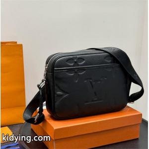 ルイ ヴィトン ブランド コピーショルダーバッグ_ブランド コピー  LOUIS vuitton ブランド コピー 毎日のおでかけが楽しむ激安(日本最大級)kidying269zy0Xr