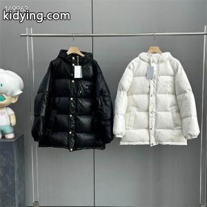 セリーヌ コピー celine コピー スーパーコピー 2026秋冬新作 ホワイト＆ブラック フーディ付き ダウンジャケットkidying26e0T9Hv