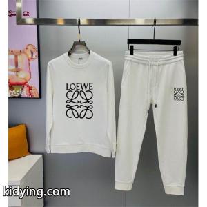 洗練された大人の白 loewe コピー ロエベ コピー コピー スウェットセットアップ 2026秋冬新作トレンドkidying26r8LbWz