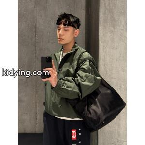 バレンシアガ コピー 偽物 ナイロンブルゾン ミリタリー ロゴプリント シルエット カジュアル balenciaga コピーkidying269jS1Hn