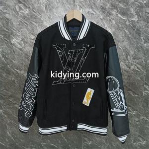 ルイヴィトン スーパーコピー スーパーコピー モダン 重厚感 ブラック レザースリーブ ジャケット LOUIS vuitton スーパーコピーkidying26eqaSfy