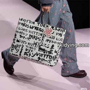 ルイヴィトン コピーブランド スーパーコピー 個性的 モダン グラフィティ トートバッグ LOUIS vuitton コピーブランドkidying26GT5TDu