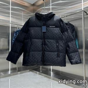 LOUIS vuitton ブランド コピー コピー クラシック ブラック モノグラム ダウンジャケット フード付き ルイヴィトン ブランド コピーkidying26yS1n4v