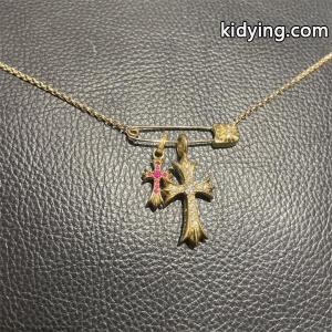 大人気 CHROME hearts コピーブランド スーパーコピー  ネックレス ゴールドクロス ダイヤモンド付き ピンクストーン クロムハーツ コピーブランドkidying260biCCi