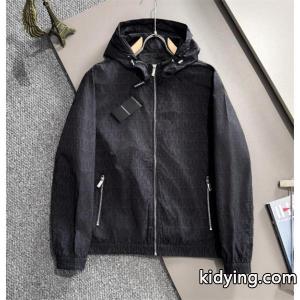 オシャレに欠かせない！アルマーニ コピージャケットコピー armani コピー 高評価人気品フェイクファー製のコート_ブランド コピー 激安(日本最大級)kidying26zW1LbC