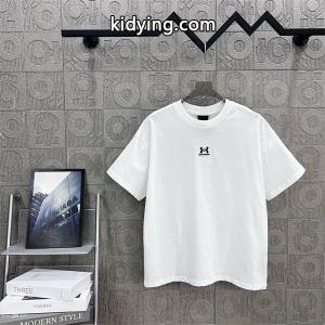 男女兼用  balenciaga コピーブランド バレンシアガ コピーブランド Tシャツコピーコレクションに新着 夏の買い必須！ _ブランド コピー 激安(日本最大級)kidying26n41Tju