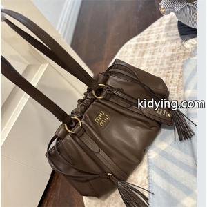 ミュウミュウ コピーレディース  バッグ コピー miu miu コピー  巾着 ショルダーバッグ ハンドバッグ新作kidying26iK1jWD