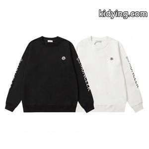 モンクレール コピー スーパーコピー パーカー ロゴライン アーバン モダン クリーン moncler コピーkidying26X5nCyi