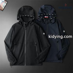 冬のコーデも上品なイメージにしてくれる モンクレール コピー moncler コピー秋冬におしゃれな着こなし__ブランド コピー 激安(日本最大級)kidying268fyG9D