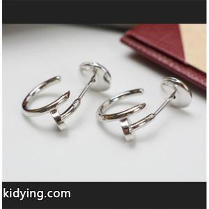 2色☆☆カルティエ コピーブランドピアス釘タイプコピー☆☆cartier コピーブランド イヤリングスモールサイズkidying26mKPbOz