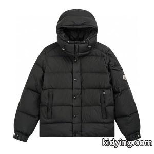 ブラック シンプル定番 ボリューム中綿 保温力抜群 2026秋冬コーデ moncler コピー モンクレール コピー 偽物 ダウンジャケットkidying26XXP9fe
