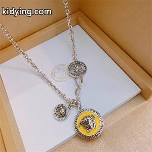 おしゃれ❤ヴェルサーチ コピーブランドネックレスコピー versace コピーブランド高級アクセサリー激安通販2026トレンドkidying26aGrG5f