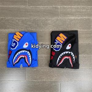 アベイシングエイプ コピー シャークジャケット 高品質 カモフラージュプリント シャークフード 派手な刺繍 多シーズン対応  ABATHING APEkidying26HPLzya