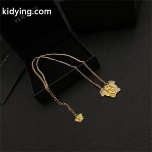 versace スーパーコピー ネックレスコピー季節を感じた秋冬ファッション ブランド コピー 激安(日本最大級)kidying26LXfOze