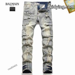 balmain コピーブランド新入荷 バルマン コピーブランドコピー メンズジーンズ デニム&迷彩 パネルデザイン 現代風のファッションセンスkidying26SbGTTz