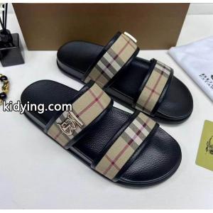 春夏 ◆モデル愛用◆  burberry コピー バーバリー...