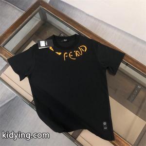 主役になる存在感fendi コピーフェンディ コピー激安メンズクルーネック半袖Tシャツトップス激安通販品kidying26va4b4v