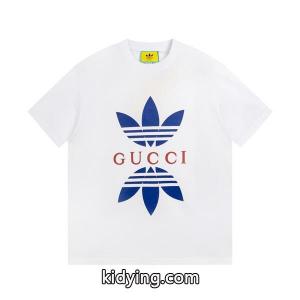 日本未上陸 GC激安コピー 半袖Tシャツ ユニセックス ロゴプリント 緑のエンブロイダリー 個性的でモードな表情kidying26DyOvOz