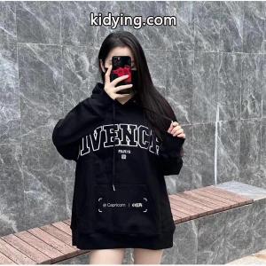 通勤向けのコーデにも ジバンシー コピーブランド givenchy コピーブランド 心踊るおしゃれスタイル パーカー_ブランド コピー 激安(日本最大級)kidying269THH1b