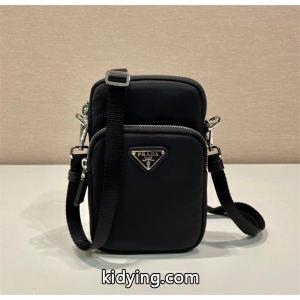 程よい最新作 プラダ スーパーコピー prada スーパーコピー 春夏コレクション新品 リュック 普段見ないデザインばかり_プラダ スーパーコピー ミニバッグスーパーコピーブランド激安通販 専門店kidying260rOjya