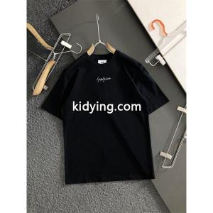 黒 年中使える万能カラー 大人のカジュアルコーデに必須のY-3 ロゴ コピー 山本耀司 半袖トップスkidying26iuWj4f