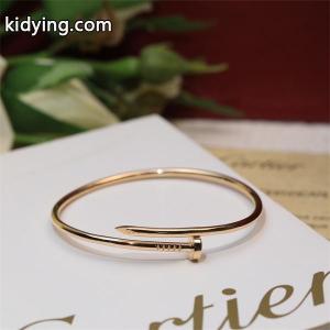 魅力ファッションcartier コピーブランドカルティエ コピーブランドブレスレットスーパーコピー激安秋冬 ブランド コピー 激安(日本最大級)kidying26KHzCea