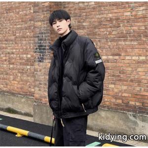 最旬コーデに仕上げる 秋冬最新のトレンドSTONE ISLAND ストーンアイランド 中綿ジャケットコピーシンプルで高品質kidying26jiuCCe