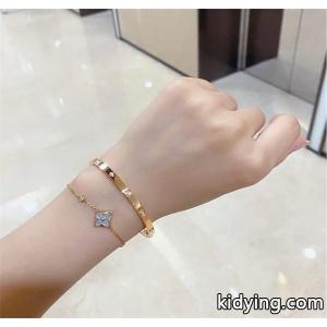 cartier コピーカルティエ コピーブレスレットスーパーコピー最新のトレンドブランド コピー 激安手腕周り16㎝、17㎝18㎝ありますkidying260j0zqy
