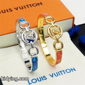 LV x YK Hang It ブレスレット 落ち着いた秋冬の雰囲気に演出 ルイ ヴィトン スーパーコピー LOUIS vuitton スーパーコピー ブレスレット ブランド コピー 激安(日本最大級)kidying26OvOfmu