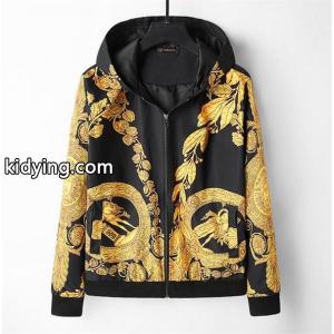 ブルゾン 秋のコーデで使いやすい versace コピー 一気にトレンド感が出す ヴェルサーチ コピー 遊び心たっぷり秋冬コーデ_ヴェルサーチ コピー versace コピー_ブランド コピー 激安(日本最大級)kidying26yeO1Hv