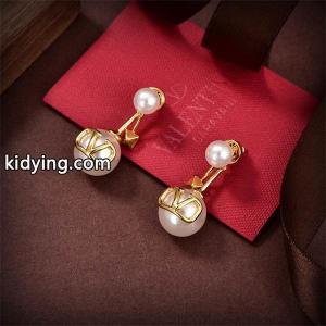 ヴァレンティノ スーパーコピーピアスコピーvalentino スーパーコピーアクセサリー激安アメカジ人気王道kidying26H9rCSv