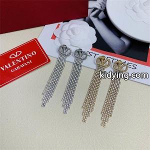 ヴァレンティノ ブランド コピーイヤリングコピーvalentino ブランド コピーアクセサリー激安人気アイテム 秋冬っぽいスタイルを作り出す 冬のおしゃれをレベルアップ_ブランド コピー 激安(日本最大級)kidying26vuG59D