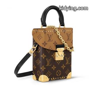 機能性は抜群　ルイヴィトン コピーcamera-boxカメラボックスバッグ M82465 LOUIS vuitton コピーブランド コピー 激安(日本最大級)kidying264fKLrm