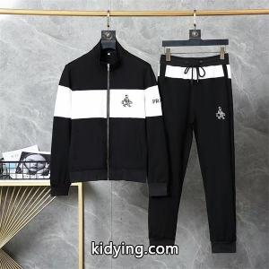 トレンドファッション　プラダ コピー prada コピー最新秋冬トレンドをチェック　セットアップ　秋冬流行りファション_セットアップ_スーパーコピーブランド激安通販 専門店kidying26CWH9De